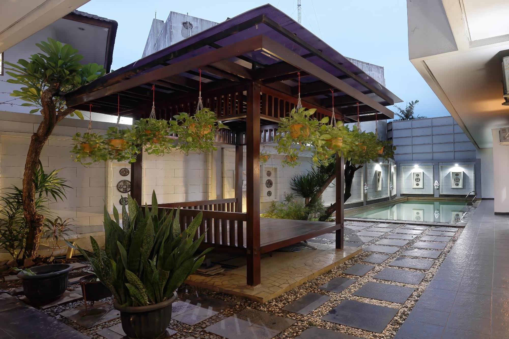 Jambuluwuk Residence Pakubuwono Jakarta Exteriör bild