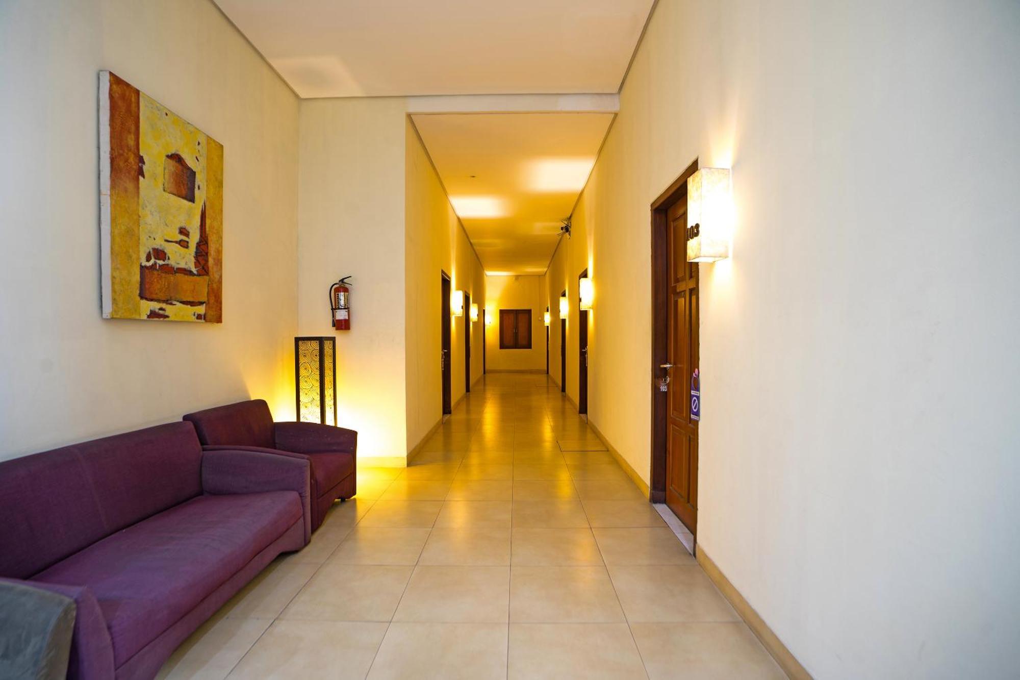 Jambuluwuk Residence Pakubuwono Jakarta Exteriör bild